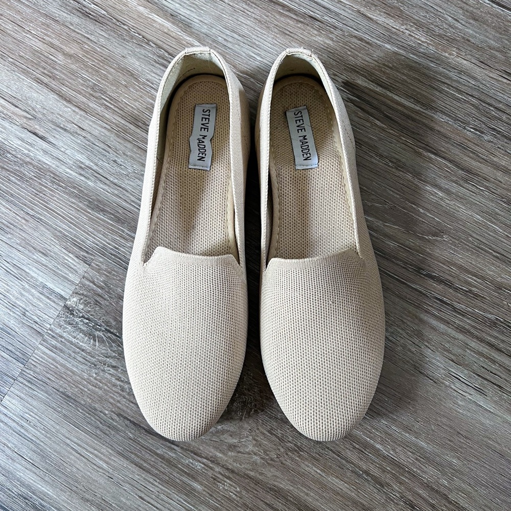 Steve Madden Women's Cream Loafers